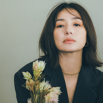 【井川遥とネックレス】二面性を持つ「カルティエ」のゴールドネックレス