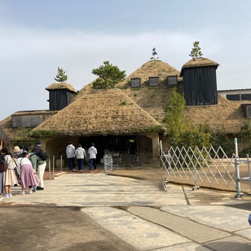 たねや　クラブハリエ　ラ　コリーナに行ってお腹も身体も充分満たしてきました。