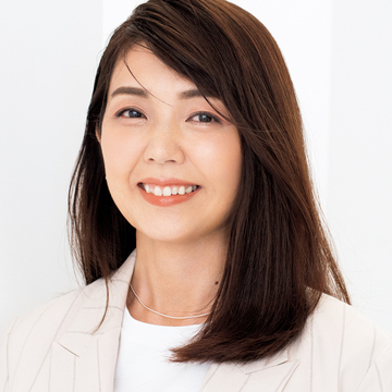 【50代の困った目もと一発逆転アイメイク術】たるみ目は、アイラインと“影シャドウ”でフレームをきわだたせて