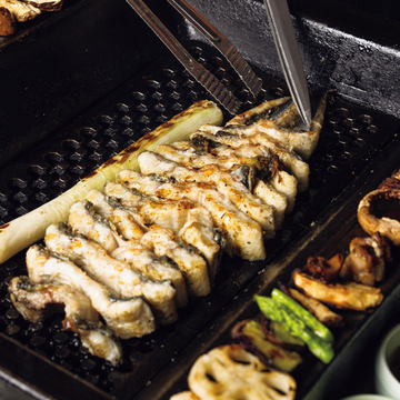 韓国ディナーのおすすめ3選！セレブや芸能人にも人気の韓国式うなぎ、焼き肉、参鶏湯【大人の最新韓国グルメ】