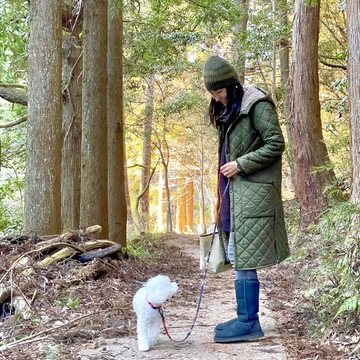 冬の寒さが幸せに変わった黒のムートンブーツコーデ