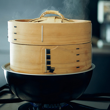 蒸し料理をもっと身近に！料理家ウー・ウェンさんがすすめる「蒸し器」の話
