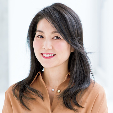 白髪をぼかしハリが出る！ ヘアマニキュアでつくる黒ツヤロングヘア【50代髪型・ヘアスタイル】