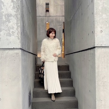 ニットカーデ×ペタンコショートブーツコーデ 2選