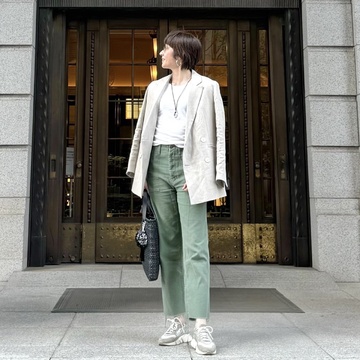 今季のベージュジャケット