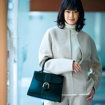 【名品黒バッグ】一生もののエレガンス「デルヴォー」の黒バッグ