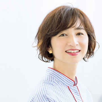 ペタンコ髪をふんわり！梅雨どきの「ペタンコ髪問題」を回避するヘアスタイル