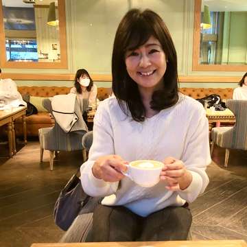 大好きカラーでお正月。我が家のおせちとお正月テーブルコーデ。