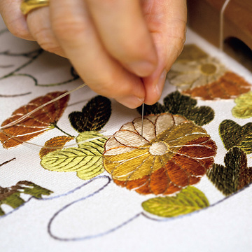 古典柄をベースにアレンジ　ぎをん齋藤の“きもの”【京都 唯一無二の逸品】