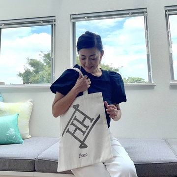 発売までカウントダウン！HERNO×éclatコラボトートバッグ❤︎