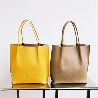 ポール・スチュアート×エクラのコラボトートは、ベージュコーデに合わせたい春色カラー！