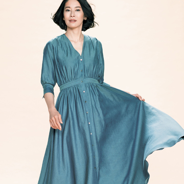 「シンプルすぎると老ける」は本当だった！ 私たちにふさわしい‟新フェミニン服”　五選