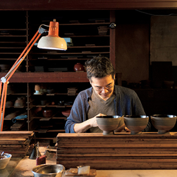 漆工の杉田明彦さんに注目！　”新工芸”は作家のアトリエを訪ねて買うのが◎ 
