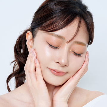【石井美保さん 一生続けるケア】くすみ悩みも毛穴悩みも！“こすらない”を徹底して肌の調子アップ