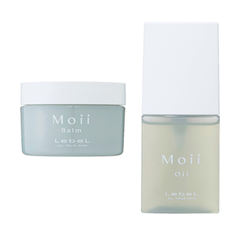 バーム＋オイルのスタイリングで日中も髪を保湿ケア