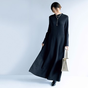 上品デザインが大人のデイリーに最適、「E by éclat」の袖フレア切替ワンピース