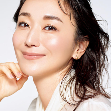 【カバーマークがかなえる、ハリ満ちる肌！】ぷるんと弾力！ 新感覚ファンデーション誕生
