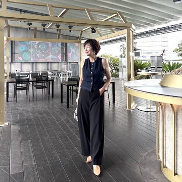 「優美なセミワイドパンツ」コーデで渋谷スカイビューランチ