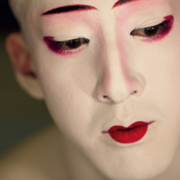 古典と現代を行き来する、当代随一の期待の星！ 尾上右近「歌舞伎座を“征服”した一日」