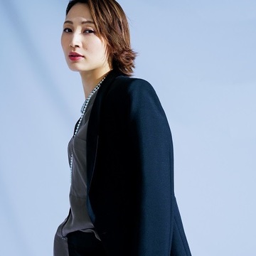 【望海風斗さんインタビュー後編】明日海りおがいたから私もがんばれた