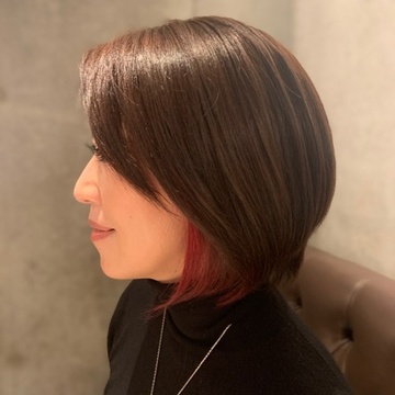 ヘアカラーで変化を楽しみませんか？