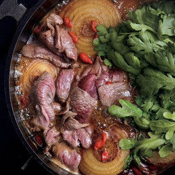 料理家・坂田阿希子さんがトレンド食材で作る最旬鍋五選