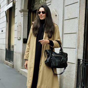 パリ＆ミラノの冬トレンドキーワード⑤「洗練黒×ベージュ」　五選