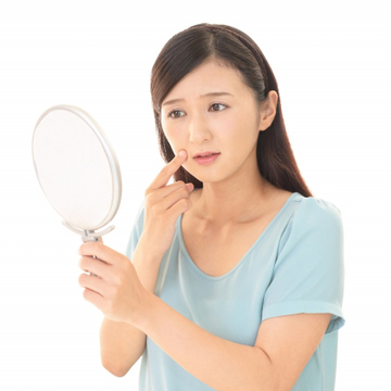 50代以降、シミと「シミもどき」が混在！？適切な治療を受けるには？【小田ユイコ×すがも小林皮フ科院長 小林道子先生対談 #2】