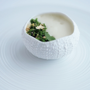 美味を楽しむすべてがそろう次代のグランメゾン『アルシミスト』が白金台に移転