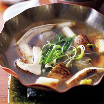 思い立ったら気ままにフラッと立ち寄れる「京都、ひとりでも行く店」