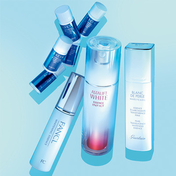 ＜齋藤薫×倉田真由美＞アラフィーの今ならまだ間に合う！ シミゾーン一掃コスメ【実感できる美白コスメ】