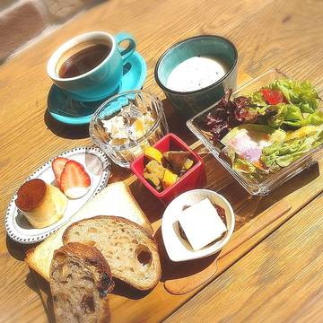 朝からプリン♪なモーニング【ツバサコーヒー】