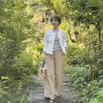 爽やかに楽しむ大人カジュアル〜チノワイドパンツ×ボーダーの夏コーデ