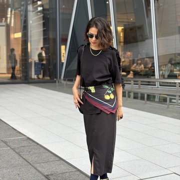 小物で季節を感じるコーデ