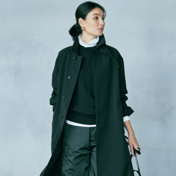 マニッシュな黒コーデをシャカパンと白カットソーでこなれさせて【「2月のワントーン」をもっと素敵に！】