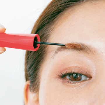 【中野明海の「眉」と「まつ毛」のメイク術】いきいき感を生む眉のつくり方