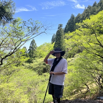 新緑の季節、京都愛宕山に登ってきました。