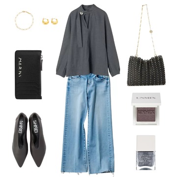 【50代 週末コーデ】モードなブラウスで差をつける、秋の洗練デニムスタイル＃Jマダムのおしゃれ