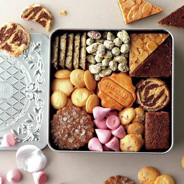 おいしさの小宇宙、缶入りクッキーの世界へようこそ　五選