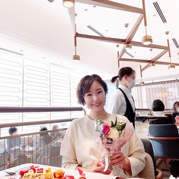 ♡All Day Afternoon Tea With PIERRE HERME PARIS♡へ　