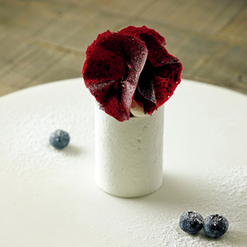 ビジュアルも味もエレガント！デセールとパフェの専門店『Ensoleillé』【京都美味手帖】