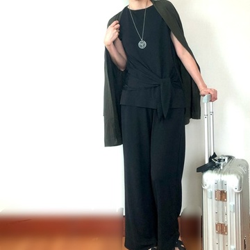 旅コーデの定番セットアップ　旅の必需品その2