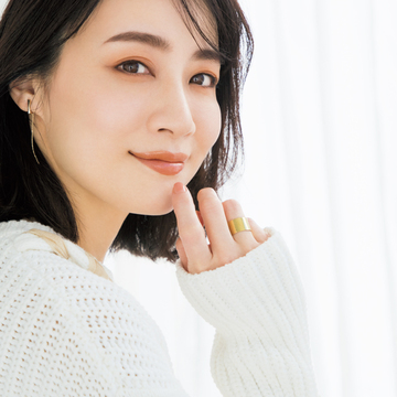 オレンジシャドウ×下目じりラインで品よくカジュアルに【しゃれ見えメイクは単色アイシャドウ×深茶ラインで】