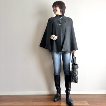 【ZARA】ニットケープコートを羽織って銀座の隠れ家スペインバルへ