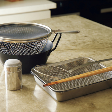 “揚げ物先生”が失敗しないコツを教えます！有元葉子さんの揚げ物流儀