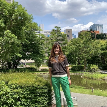 PLSTの美脚パンツで、バンクシーって誰？展へ♪