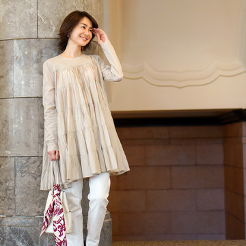 白デニムで異国情緒溢れるカフェへ♬