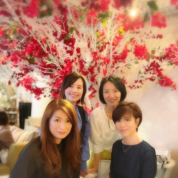 雨の日も華やぐ♡隠れ家風レストラン