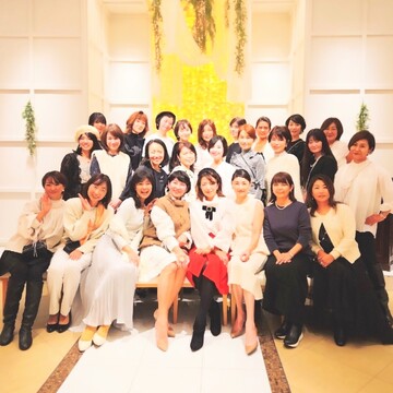 今、買える【ZARAコーデ】でJマダムクリスマス会へ♡