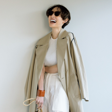 【50代が買うべき春服】大人に似合う＜上品ワークパンツ＞は白を選べばたちまち最旬ムードに